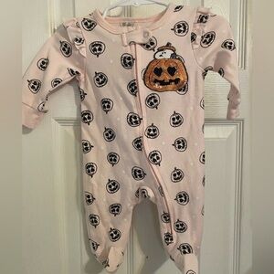 New Pranuts Snoopy Pumpkin Sleeper